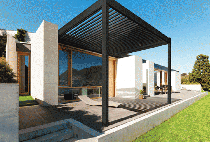 Ironsand louvre roof for extended outdoor living